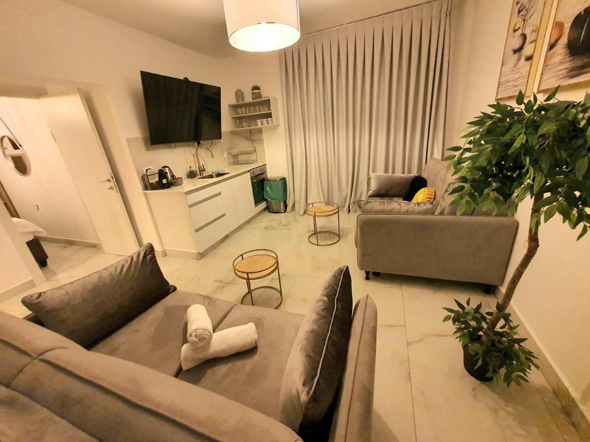 Barak Royal Suites Vip 134 - חמש דקות מהים ומהטיילת Eilat Exteriör bild