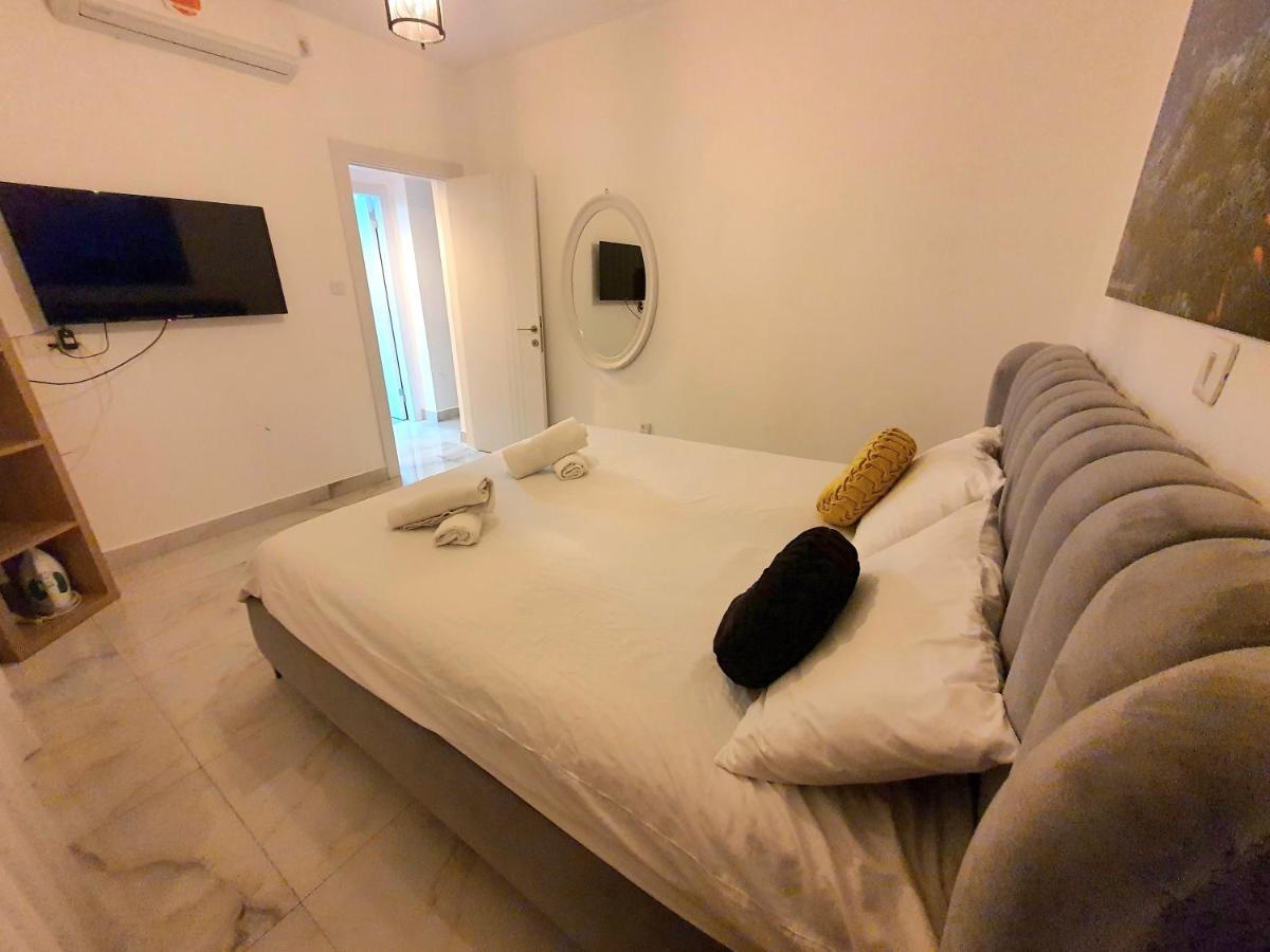 Barak Royal Suites Vip 134 - חמש דקות מהים ומהטיילת Eilat Exteriör bild