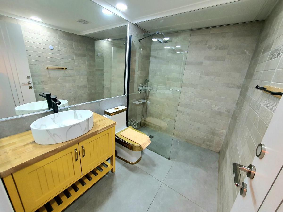 Barak Royal Suites Vip 134 - חמש דקות מהים ומהטיילת Eilat Exteriör bild