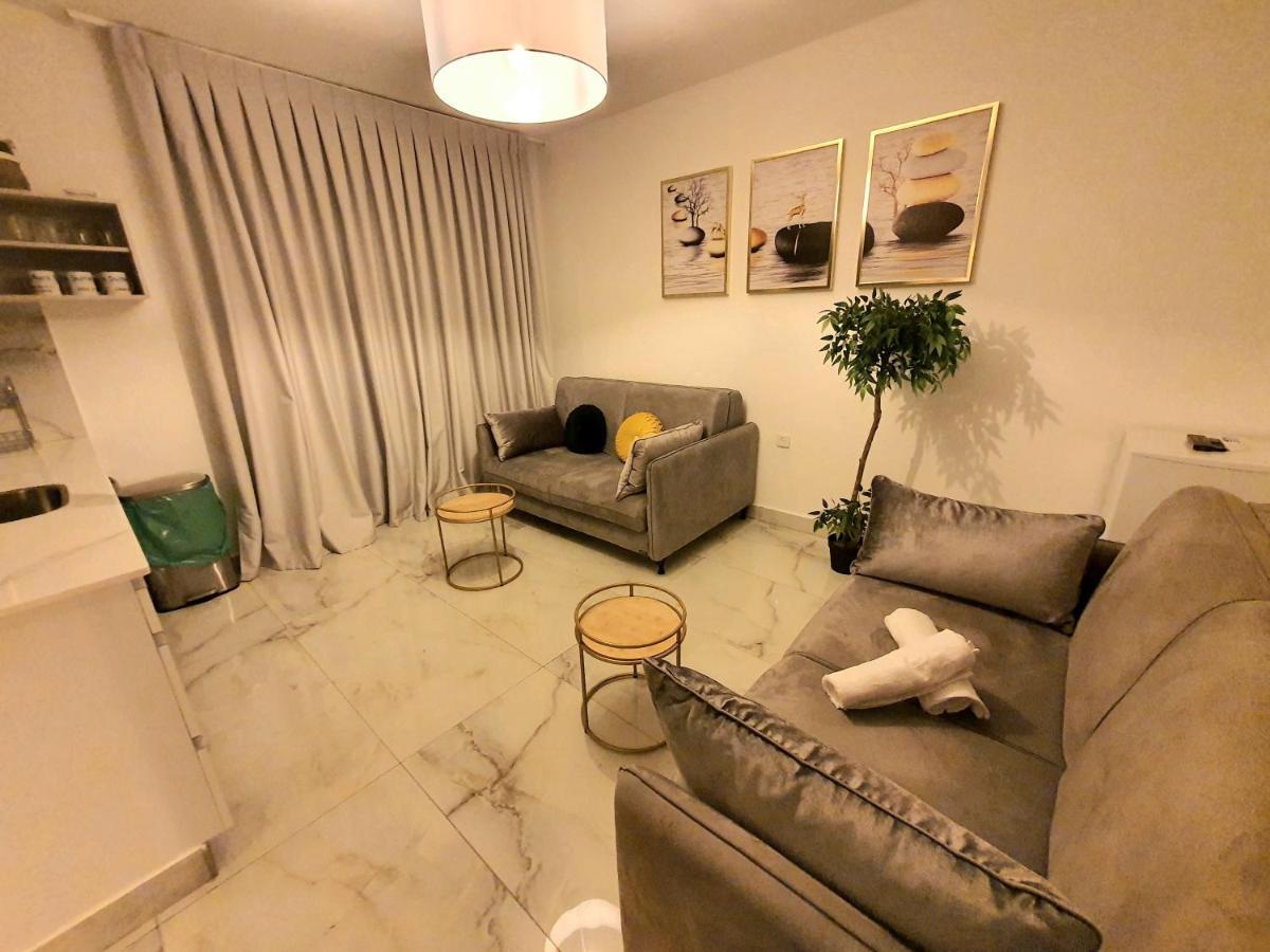 Barak Royal Suites Vip 134 - חמש דקות מהים ומהטיילת Eilat Exteriör bild